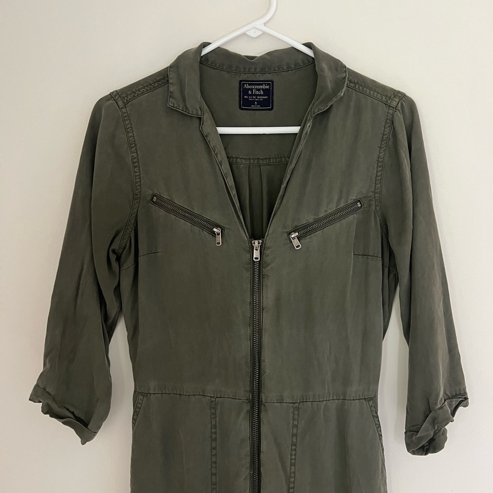 A&F Apparel | 3/4 Sleeve Army Green Jumpsuit | Color: Army Green | Size: S